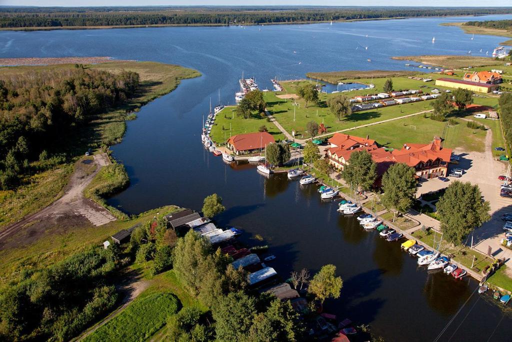 Hotel Ros Pisz Kültér fotó